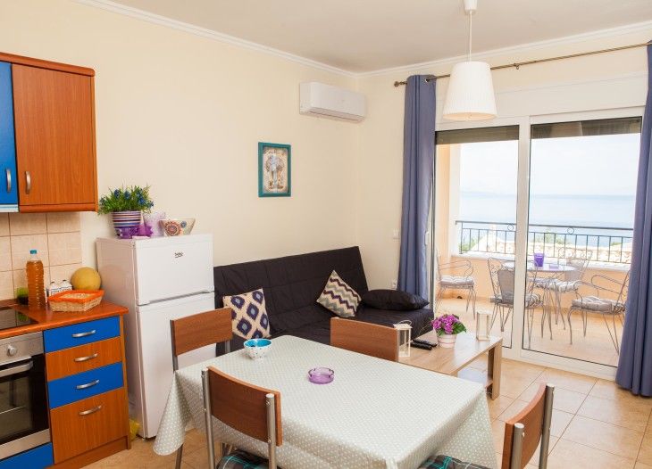 Barbati Beach Apt 2*