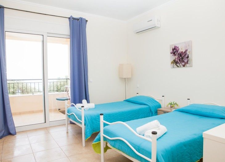 Barbati Beach Apt 2*