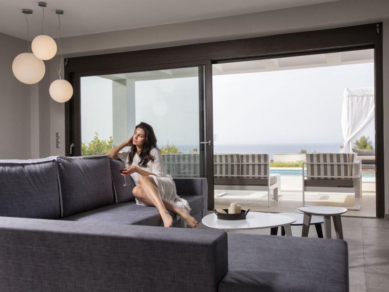 Bellevue Villas 4*