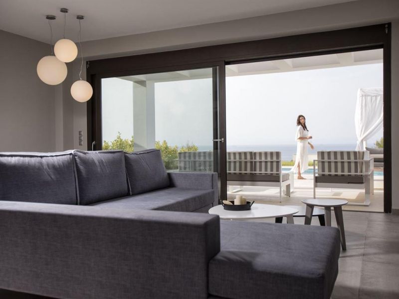 Bellevue Villas 4*