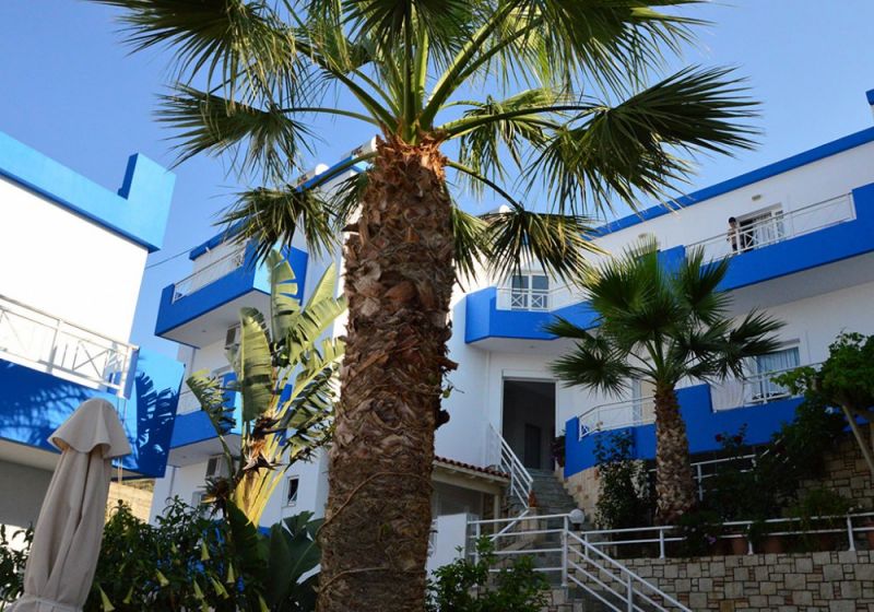 Belvedere Apt 3*