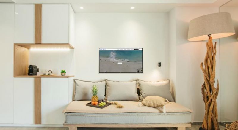Blue Carpet Luxury Suites 3*