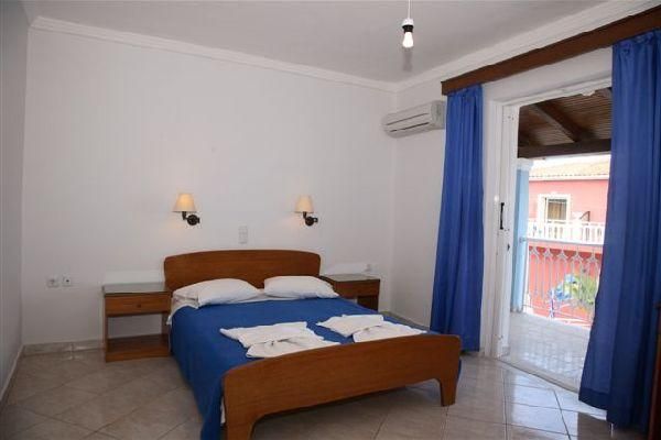 Blue Waves Hotel 3*