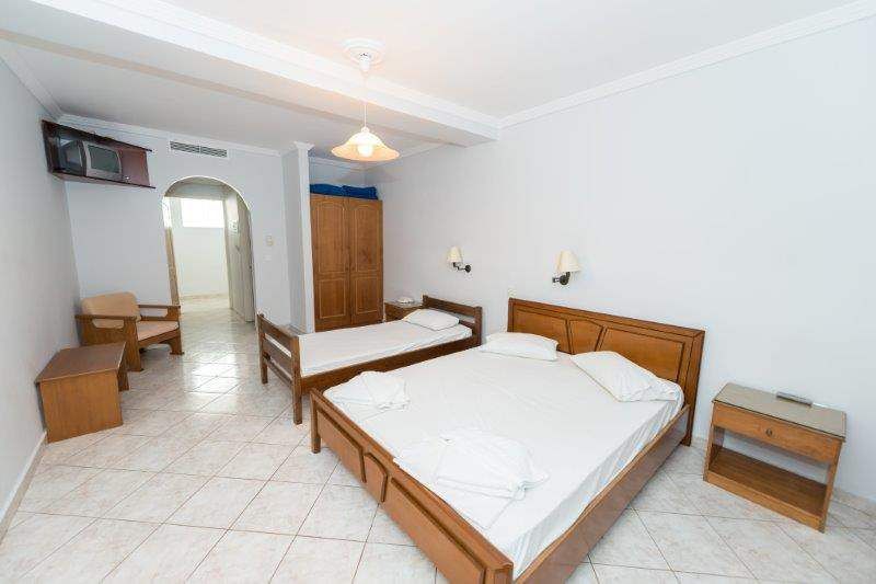 Blue Waves Hotel 3*