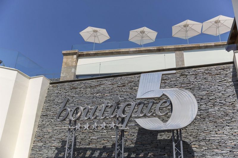 Boutique 5 5*