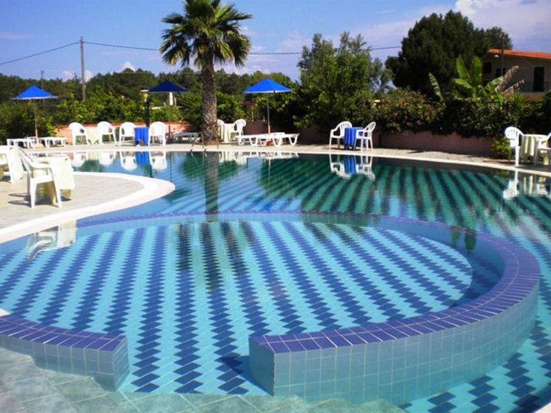 Brati Arcoudi Hotel 2*