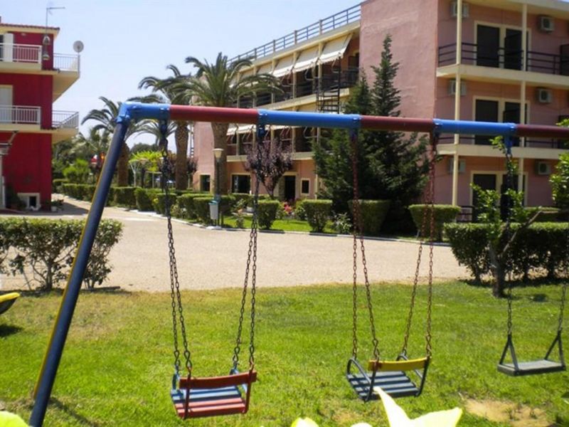 Brati Arcoudi Hotel 2*