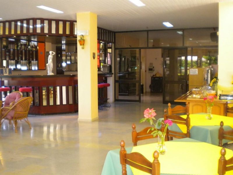 Brati Arcoudi Hotel 2*