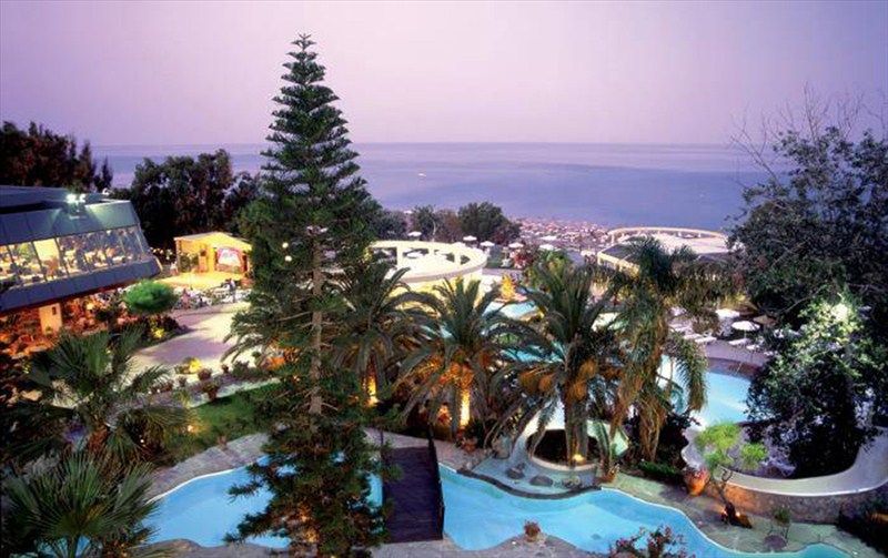 Calypso Palace 4*