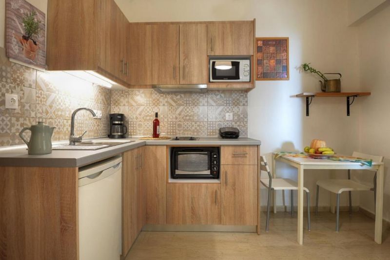 Captains Apartments 2*