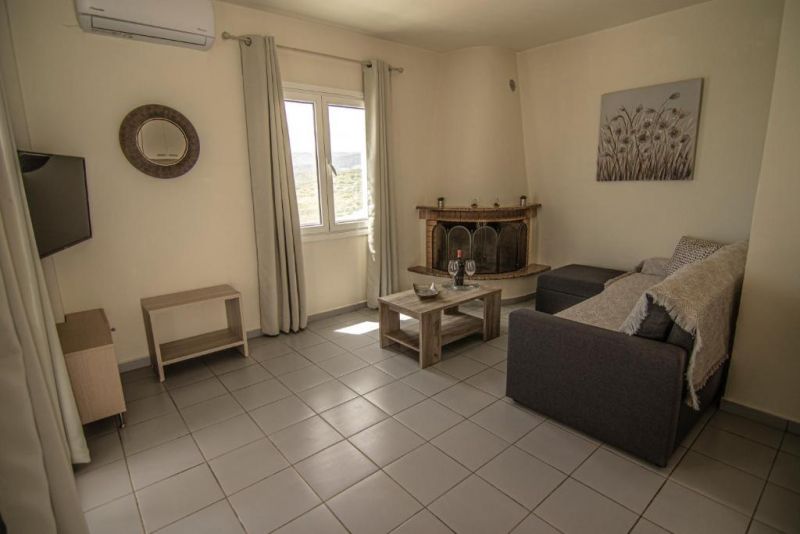 Castri Village Hotel 3*