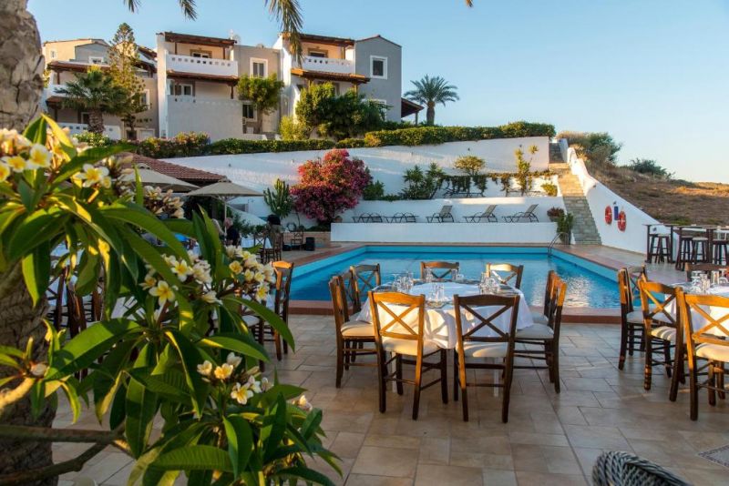 Castri Village Hotel 3*
