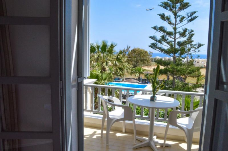 Castro Santorini 3*
