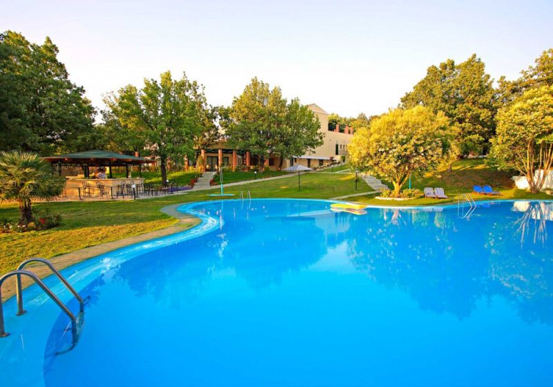 Century Resort 4*