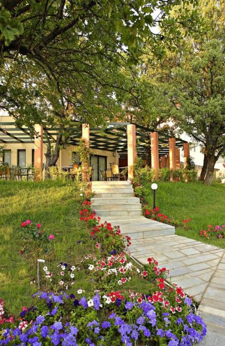 Century Resort 4*