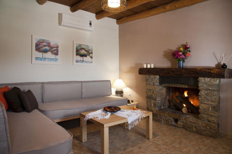 Citrea Villa Fournes 3*