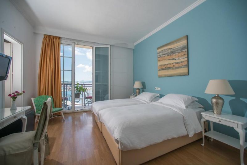 City Marina (Ex. Astron) 3*