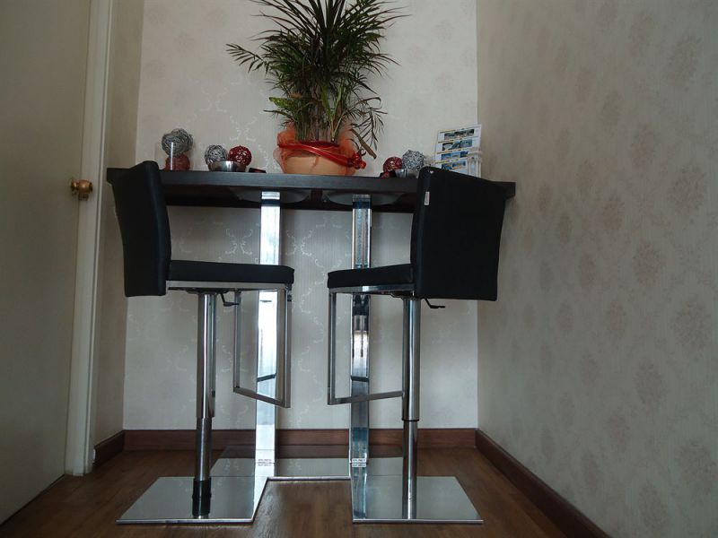 Cosmopolit Athens 2*