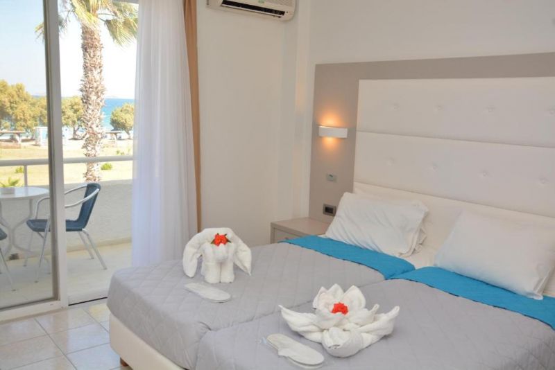 Costa Angela Seaside Resort 3*