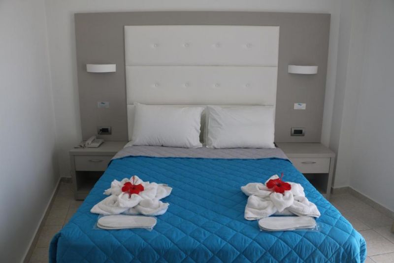 Costa Angela Seaside Resort 3*