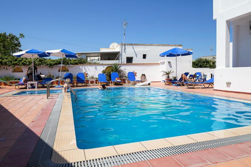 Cyclades 3*
