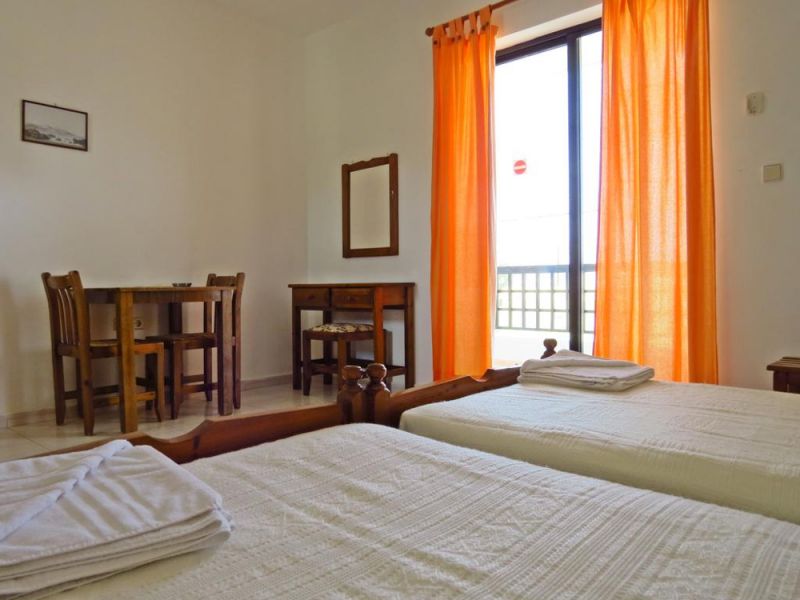 Debby Hotel Apartments 2*