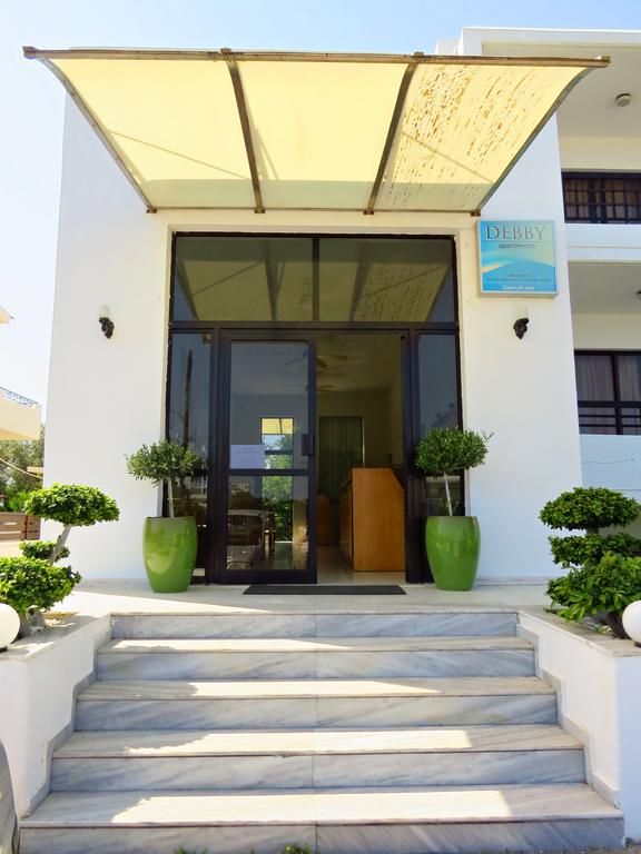 Debby Hotel Apartments 2*