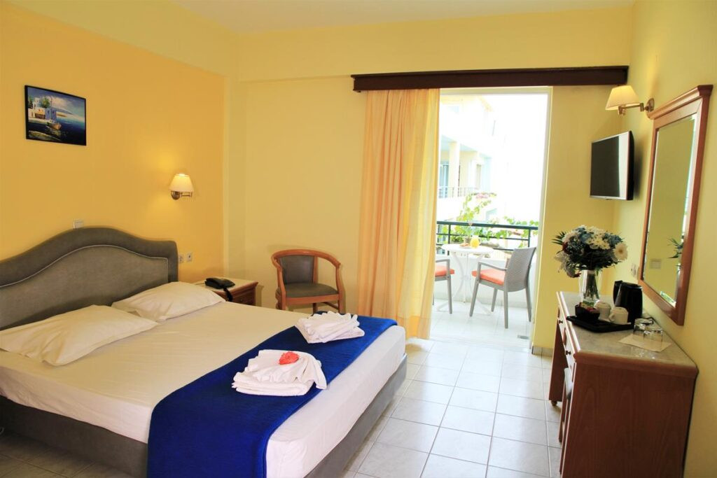 Dedalos Beach 3*