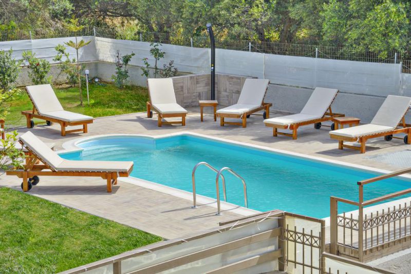 Dermitzogianni Villa Kissamos 2*