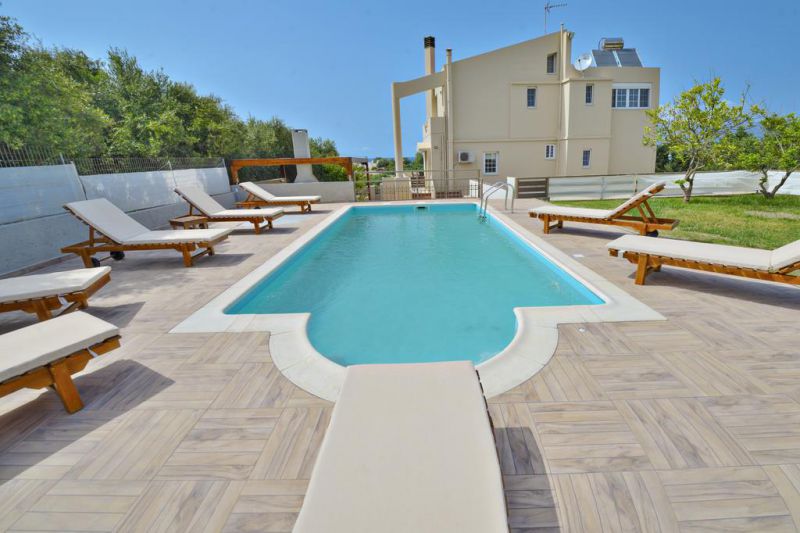 Dermitzogianni Villa Kissamos 2*