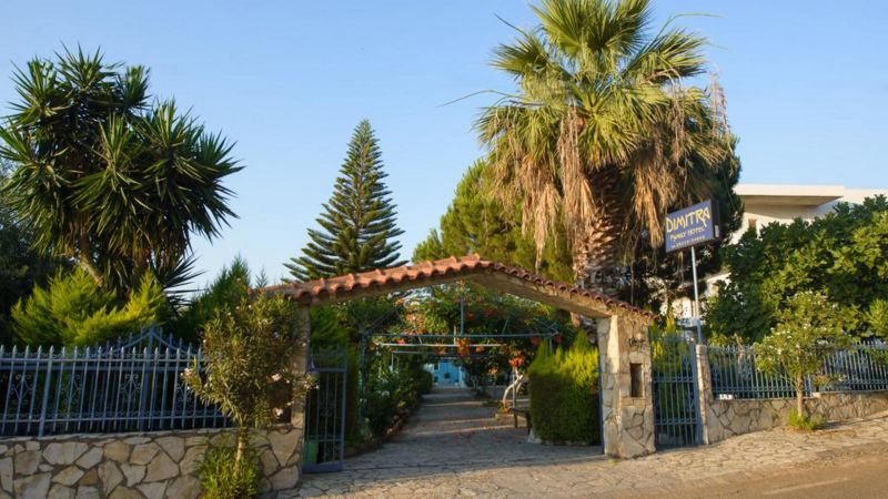 Dimitra Family Apart Hotel 3*
