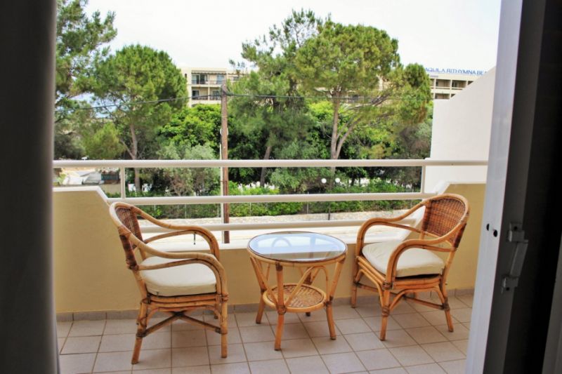 Dioni Hotel 3*