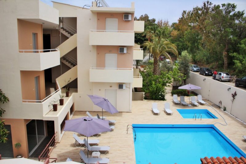 Dioni Hotel 3*