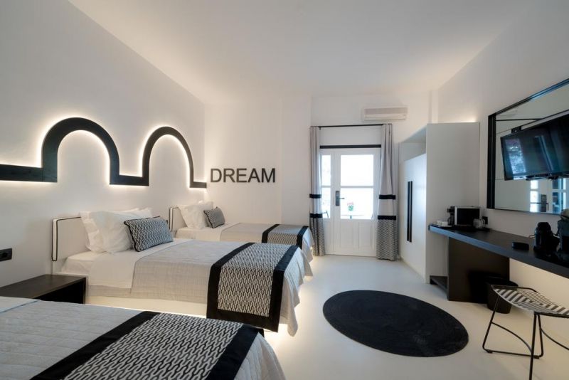 Divelia Hotel 3*