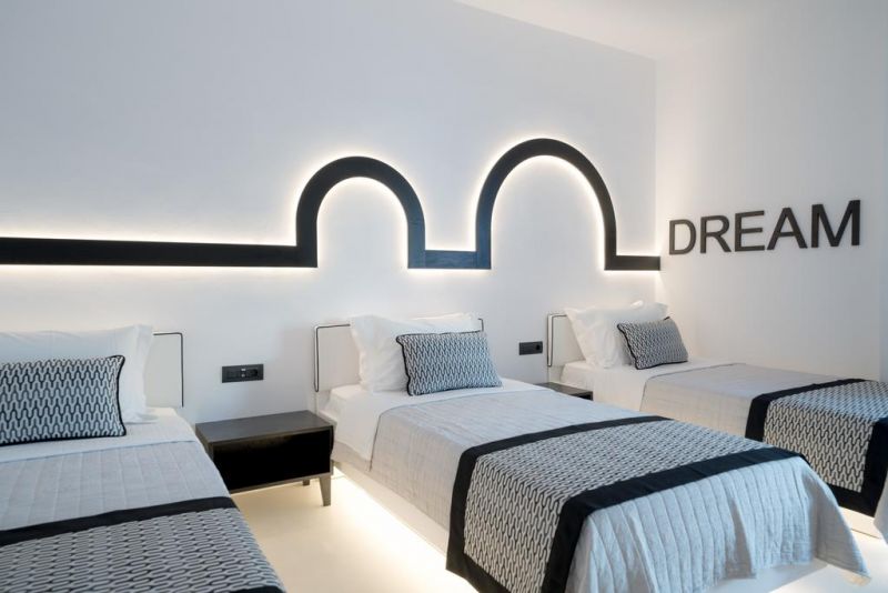 Divelia Hotel 3*