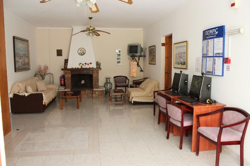 Elarin Studios 1*