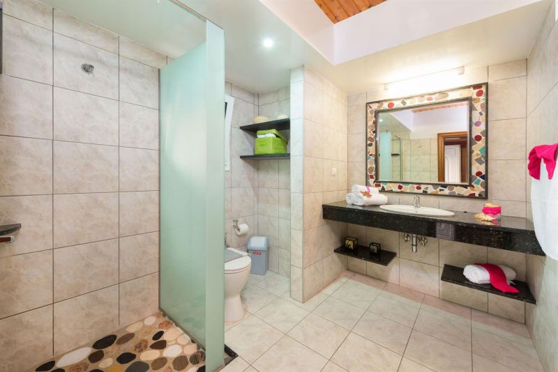 Elefteria Apartments 3*
