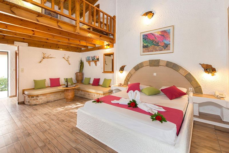 Elefteria Apartments 3*