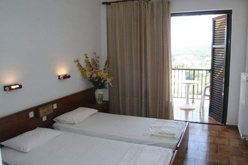 Eliana Hotel 2*