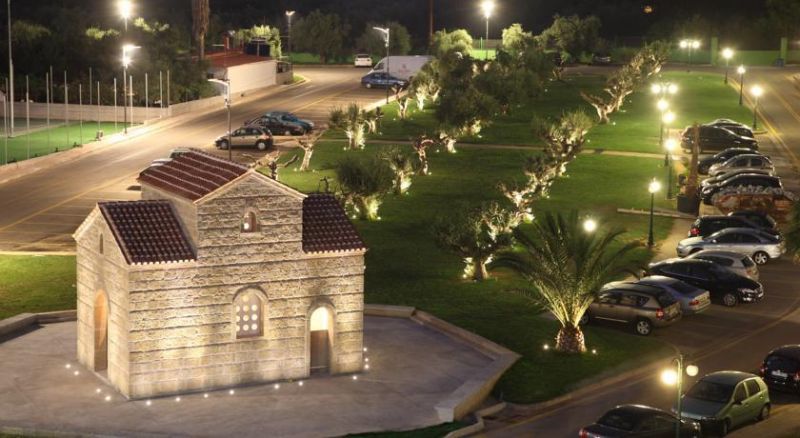 Elite City Resort 4*