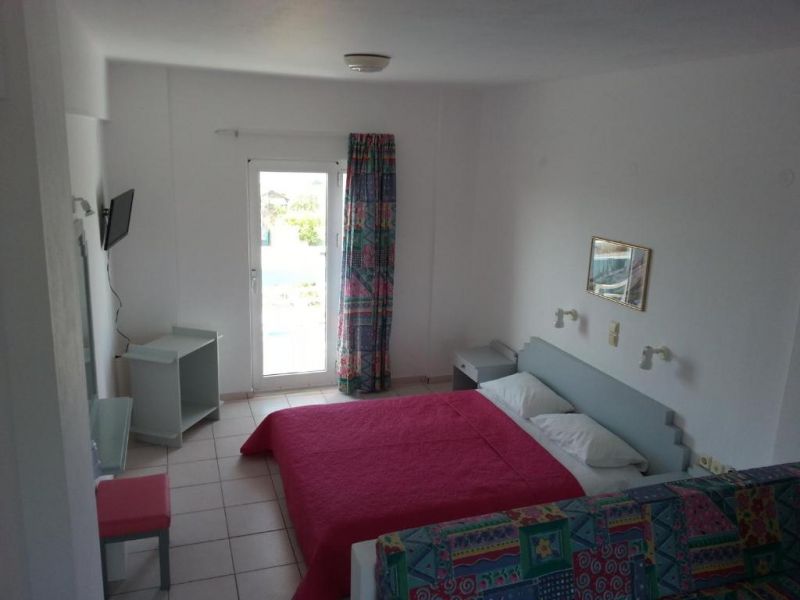 Evalia Apartments 2*