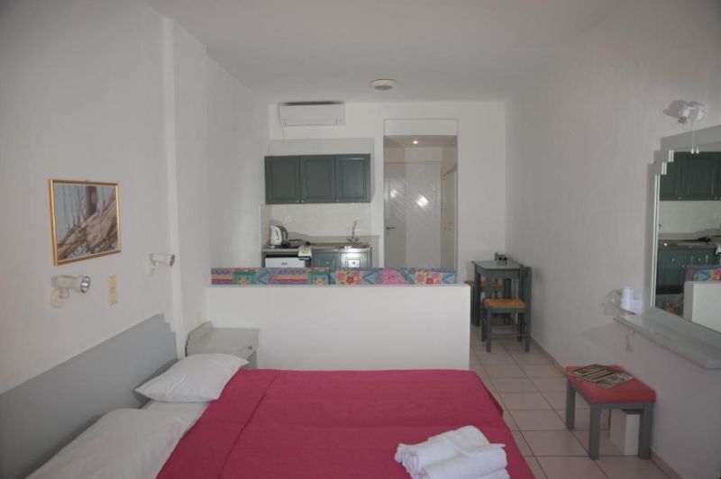 Evalia Apartments 2*