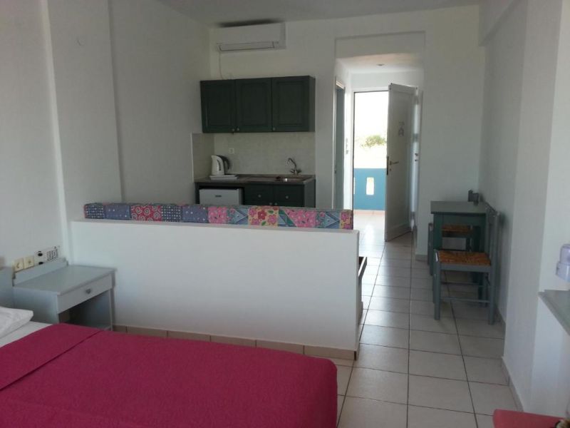 Evalia Apartments 2*
