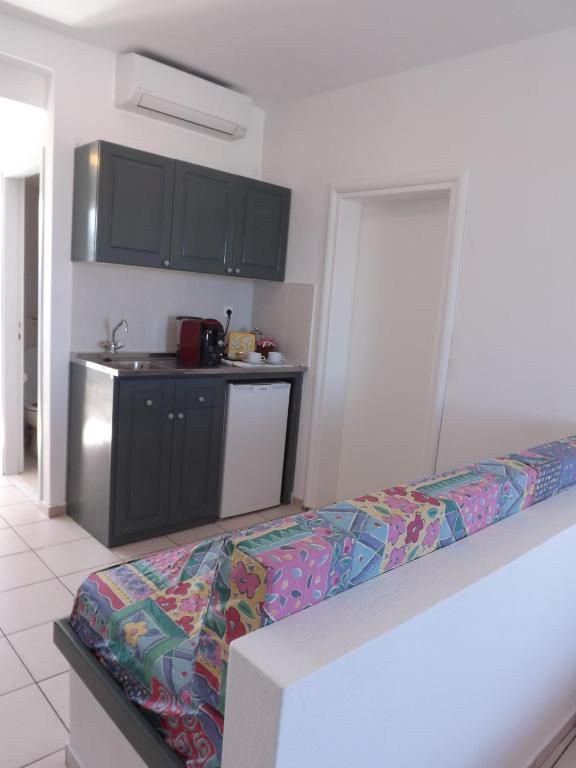 Evalia Apartments 2*