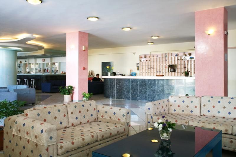 Evelyn Beach 3*