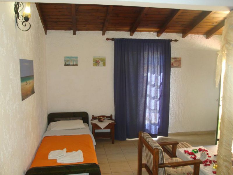 Florita Apartments 3*