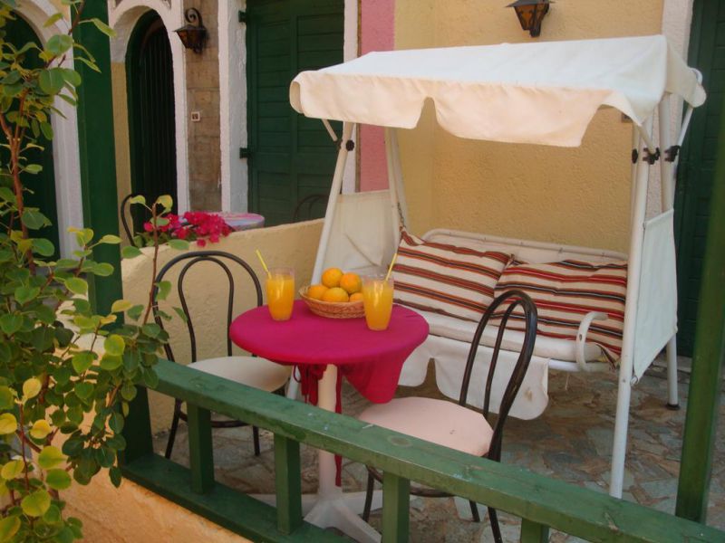Florita Apartments 3*