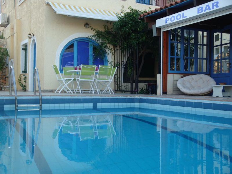 Florita Apartments 3*