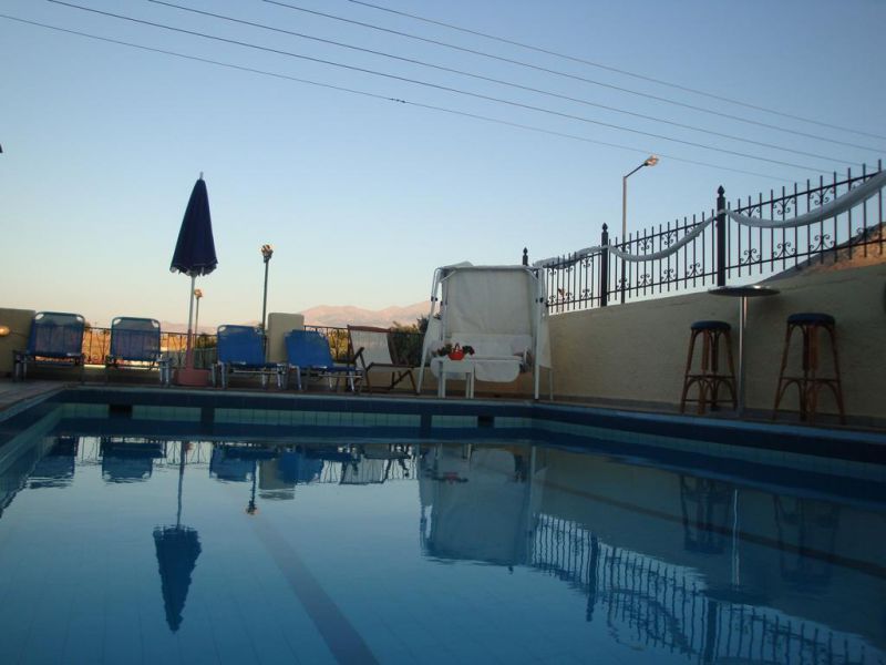 Florita Apartments 3*