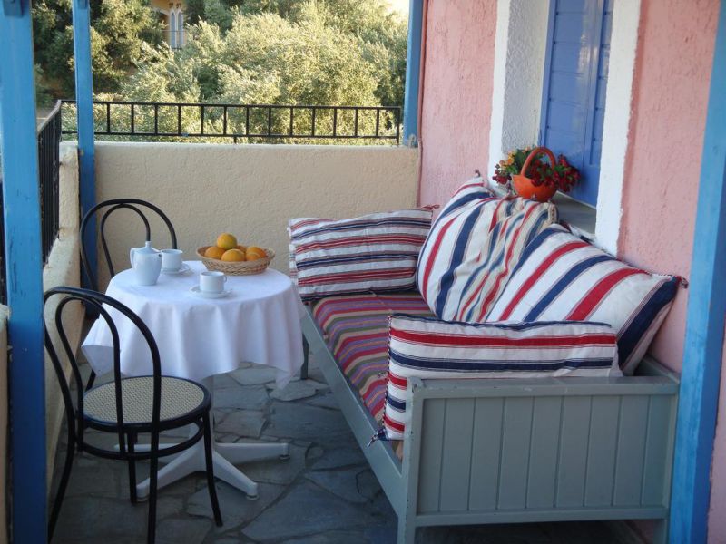 Florita Apartments 3*